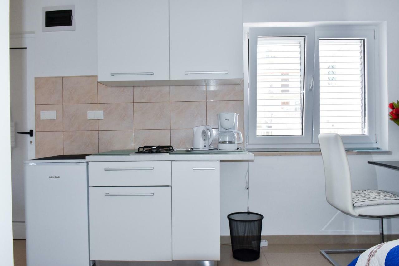 Apartment Anemare Kastela ~ Near By Split And Trogir Exterior foto