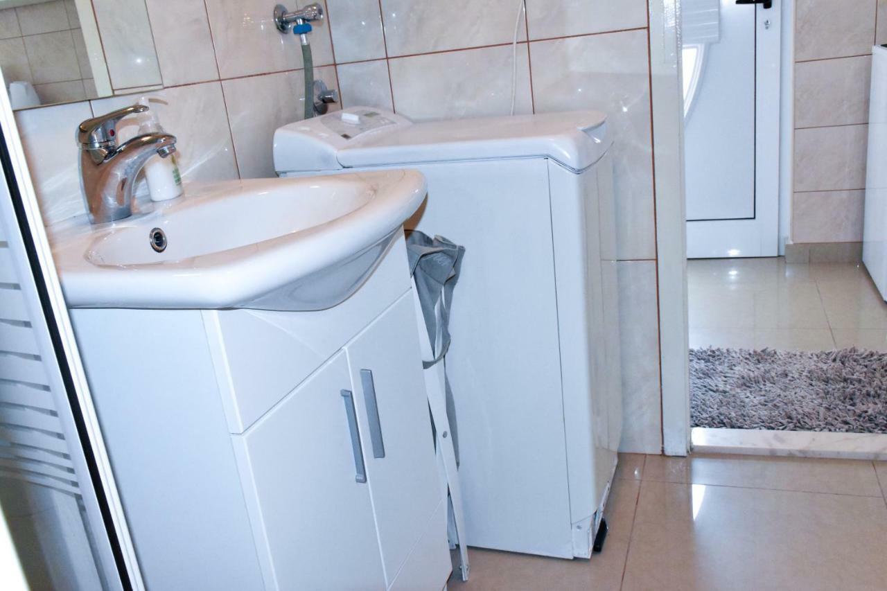 Apartment Anemare Kastela ~ Near By Split And Trogir Exterior foto